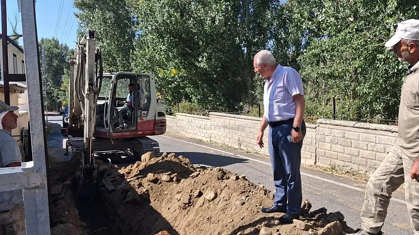 Eleşkirt'te Karşıyaka Mahallesi doğalgaza kavuşuyor