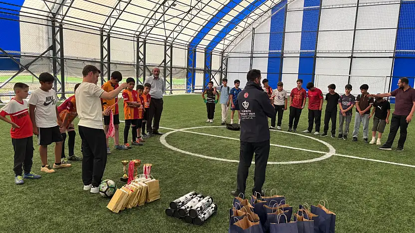 Eleşkirt'te Kur'an kursu öğrencileri sporla buluştu
