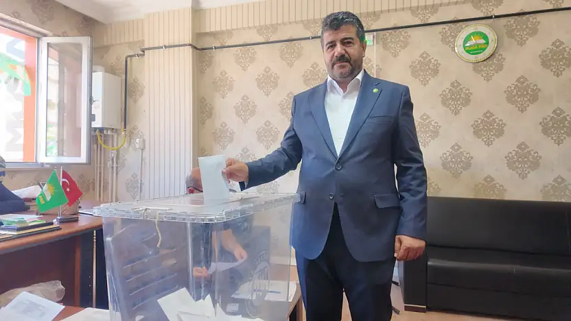 HÜDA PAR Ağrı Merkez İlçe Başkanlığına Ahmet Karhan seçildi
