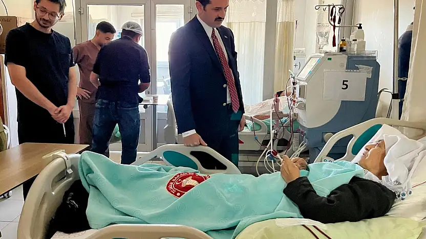 Kaymakam Coşkun Tutak Devlet Hastanesi'ni mercek altına aldı