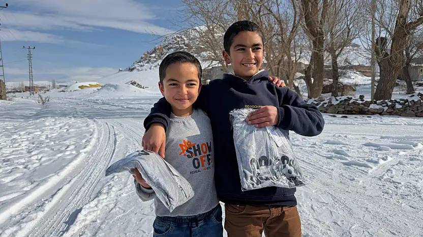 Kızılay gönüllüleri Ortadirek'te kapıları çaldı