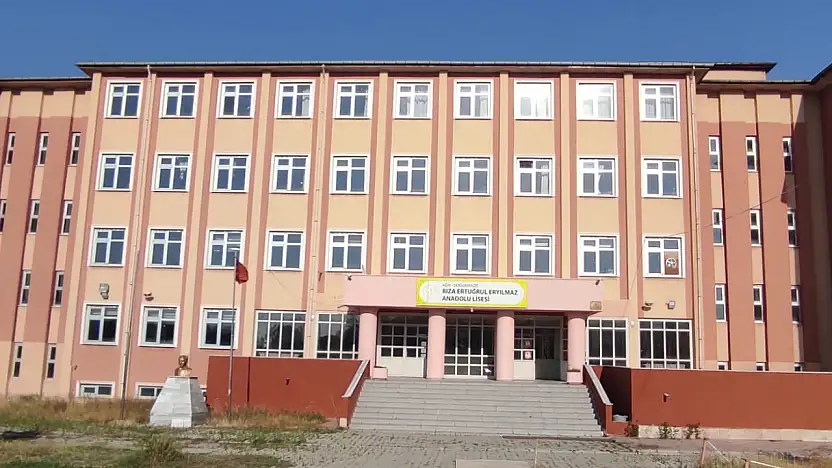 Koç Üniversitesi'nden Tıp Fakültesi'ne… Doğubayazıt'ta büyük başarı!