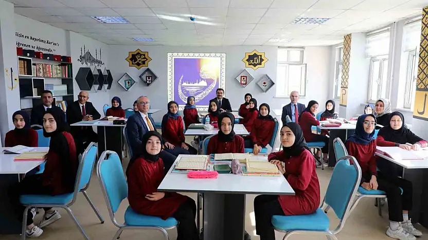 MEB Din Öğretimi Genel Müdürü Dr. İşleyen'den Ağrı'da önemli temaslar