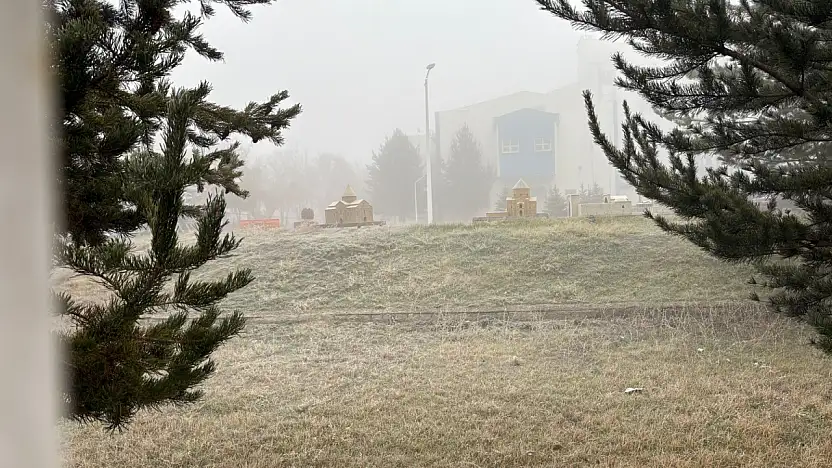 Meteoroloji uyarmıştı, Ağrı'da sabahı sis kapladı
