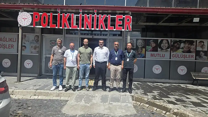 Müdür Acu Patnos Ağız ve Diş Sağlığı Merkezi'nde incelemelerde bulundu