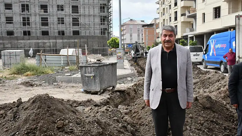 Patnos'ta ekipler mesai gözetmeden çalışıyor