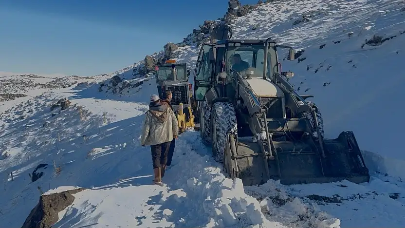 Patnos'ta kapanan su yolu açılırken facianın eşiğinden dönüldü