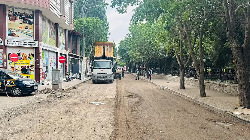 Patnos Yeni Mahalle'de asfalt hazırlığı başladı