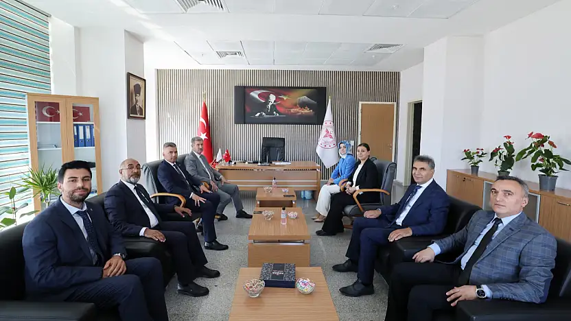 Rektör Gülçin Başhekim Karabulut'u ziyaret etti