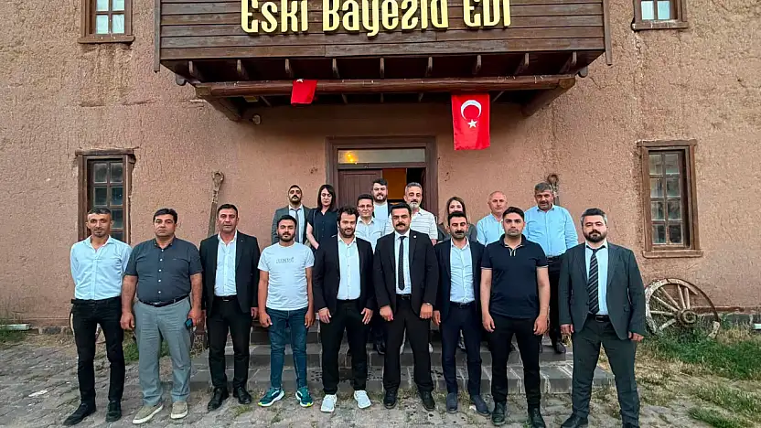 Sağlık Müdürü Acu Doğubayazıt'ta sağlık çalışanlarıyla buluştu