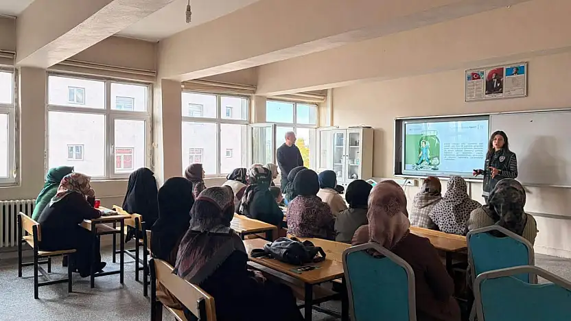 Taşlıçay'da anneler uyuşturucuya karşı bilinçleniyor