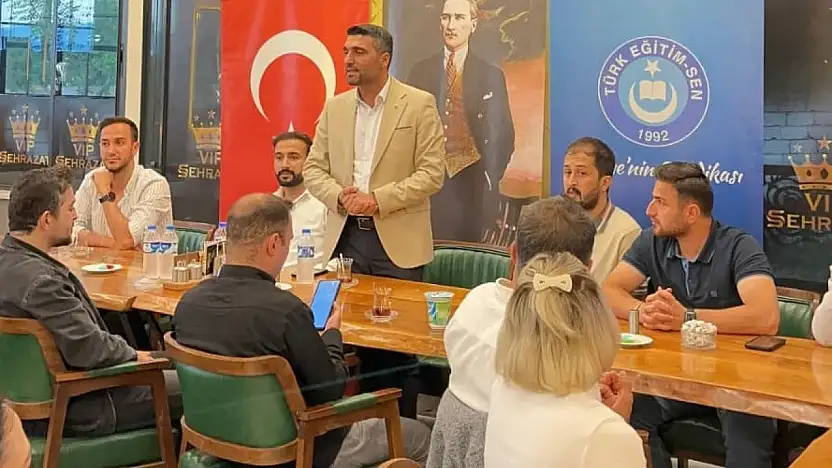 Türk Eğitim-Sen'in yeni başkanı ilk ziyaretini Doğubayazıt'a yaptı