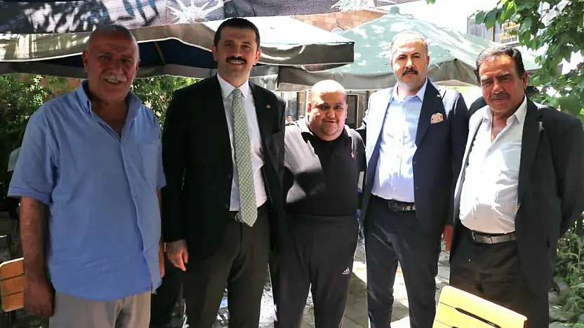 Tutak'ta Kaymakam Ahmet Coşkun vatandaşlarla bir araya geldi