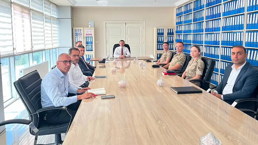 Tutak'ta kurumlar çocuklar ve kadınlar için bir araya geldi