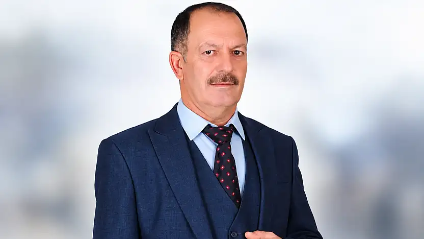 Tutak'ta üzerine elektrik direği düşen vatandaş yaşamını yitirdi