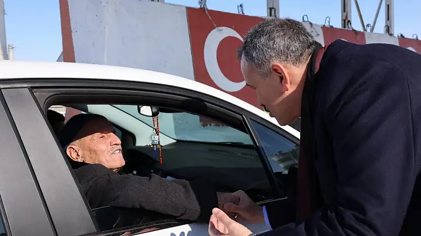 Vali Bozkurt, kış aylarında trafik güvenliği için sahada