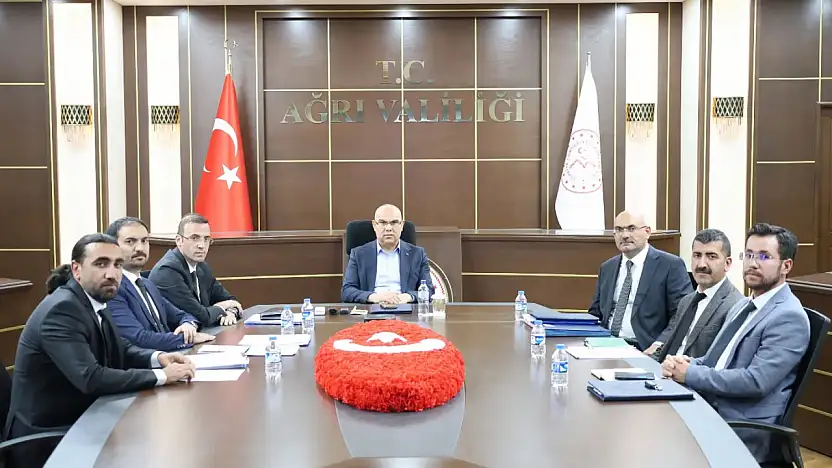 Vali Koç başkanlığında hizmet ve yatırımlar toplantısı gerçekleştirildi